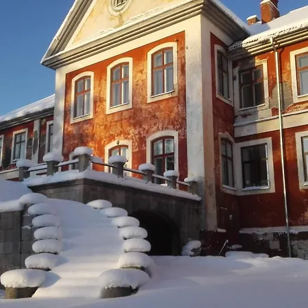 Pensionat Ravila Manor *